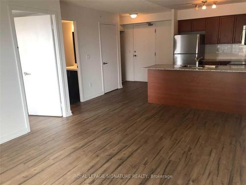 1707-1410 Dupont St, Toronto, ON - Indoor Photo Showing Kitchen With Double Sink