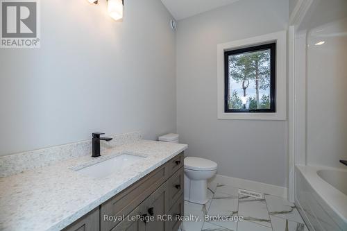 195 Boyd Lake Road, West Grey, ON - Indoor Photo Showing Bathroom