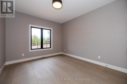 195 Boyd Lake Road, West Grey, ON - Indoor Photo Showing Other Room