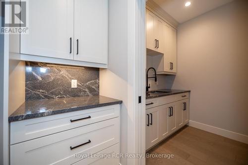 195 Boyd Lake Road, West Grey, ON - Indoor Photo Showing Kitchen