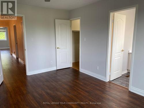 15 Fife Road, Aurora, ON - Indoor Photo Showing Other Room