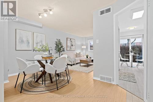 28 Corey Circle, Halton Hills, ON - Indoor Photo Showing Dining Room