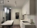 1813W - 27 Bathurst Street, Toronto, ON  - Indoor Photo Showing Kitchen With Upgraded Kitchen 