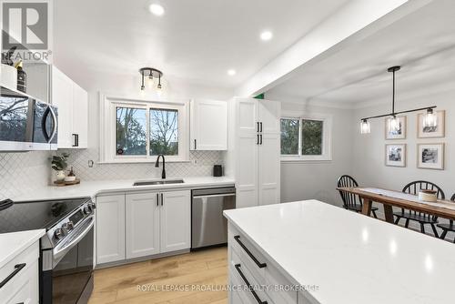 645 Sussex Boulevard, Kingston (South Of Taylor-Kidd Blvd), ON - Indoor Photo Showing Kitchen With Upgraded Kitchen