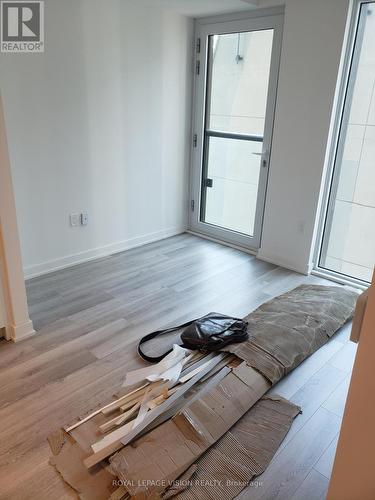 1002 - 238 Simcoe Street, Toronto, ON - Indoor Photo Showing Other Room