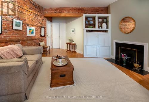 2 - 250 King Street E, Kingston (Central City East), ON - Indoor Photo Showing Living Room With Fireplace