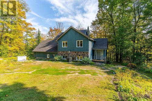 48 Russell Drive, Minden Hills, ON - Outdoor