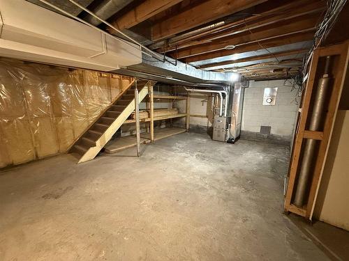 620 Faircrest Street, Thunder Bay, ON - Indoor Photo Showing Basement