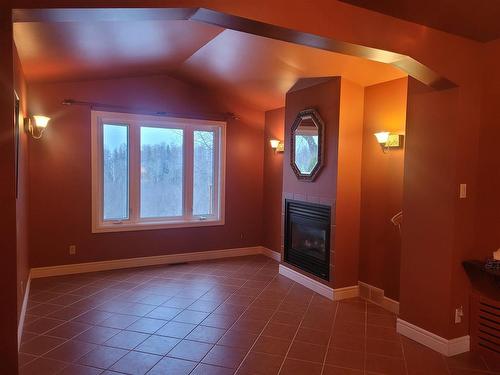 65 Strathcona Avenue, Thunder Bay, ON - Indoor Photo Showing Other Room With Fireplace