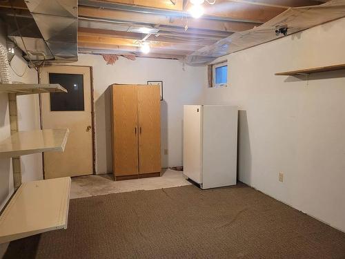 65 Strathcona Avenue, Thunder Bay, ON - Indoor Photo Showing Basement