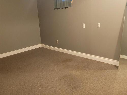 65 Strathcona Avenue, Thunder Bay, ON - Indoor Photo Showing Other Room