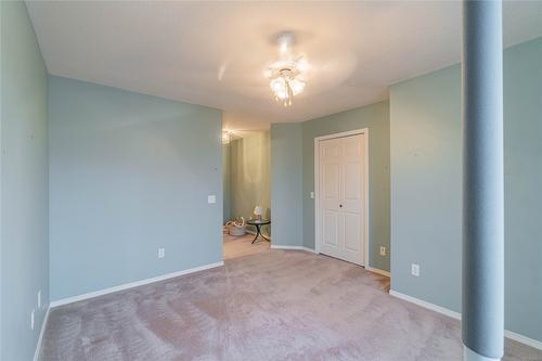 115 Heather Street, Kamloops, BC - Indoor Photo Showing Other Room