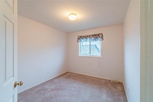 115 Heather Street, Kamloops, BC - Indoor Photo Showing Other Room