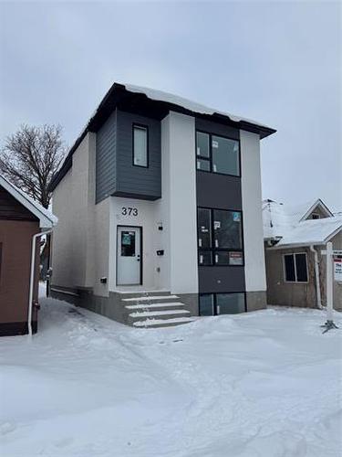 373 Bowman Ave, Winnipeg, MB 