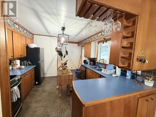 8627 Haldi Road, Prince George, BC - Indoor Photo Showing Kitchen With Double Sink