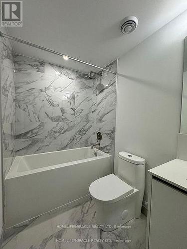 1515 - 1100 Sheppard Avenue W, Toronto, ON - Indoor Photo Showing Bathroom