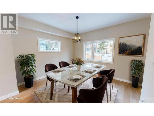 4824 Ridge Road Unit# 4, Radium Hot Springs, BC - Indoor Photo Showing Dining Room