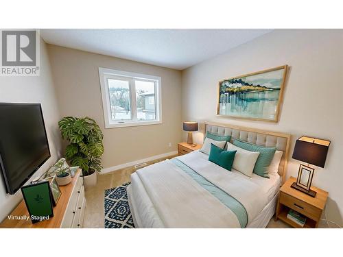 4824 Ridge Road Unit# 4, Radium Hot Springs, BC - Indoor Photo Showing Bedroom