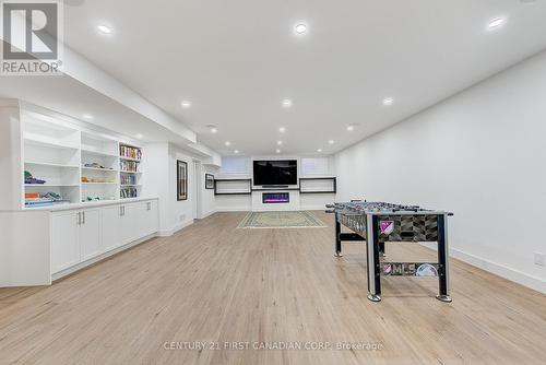 2120 Ironwood Road, London, ON - Indoor Photo Showing Other Room