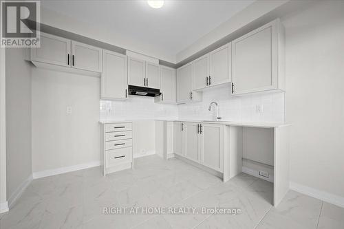 2040 Postilion Street, Ottawa, ON - Indoor Photo Showing Kitchen