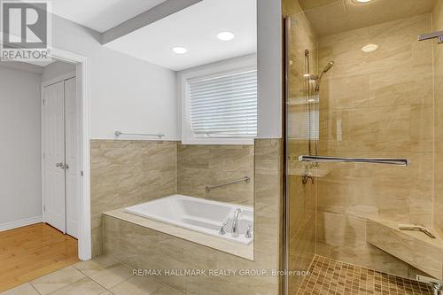 2527 Old Montreal Road, Ottawa, ON - Indoor Photo Showing Bathroom