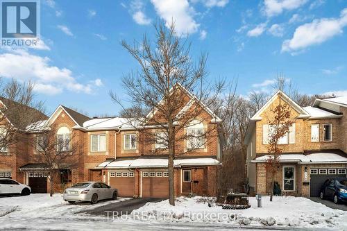 118 Tacom Circle, Ottawa, ON - Outdoor