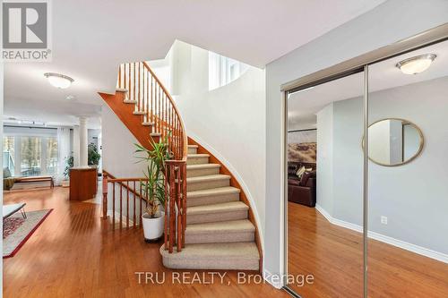 118 Tacom Circle, Ottawa, ON - Indoor Photo Showing Other Room