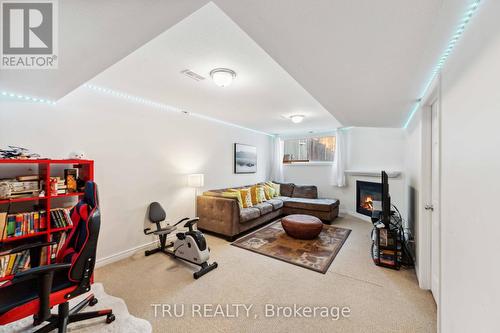 118 Tacom Circle, Ottawa, ON - Indoor