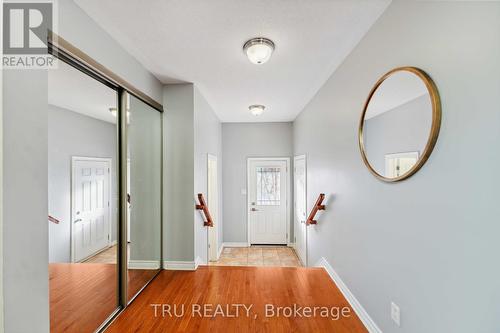 118 Tacom Circle, Ottawa, ON - Indoor Photo Showing Other Room