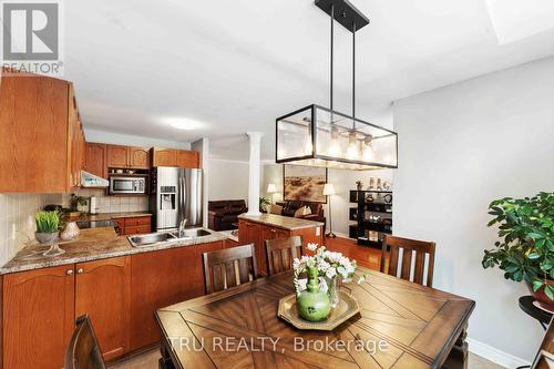 118 Tacom Circle, Ottawa, ON - Indoor Photo Showing Dining Room