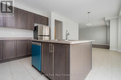 24 Dey Drive, Collingwood, ON - Indoor Photo Showing Kitchen