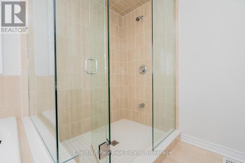 24 Dey Drive, Collingwood, ON - Indoor Photo Showing Bathroom