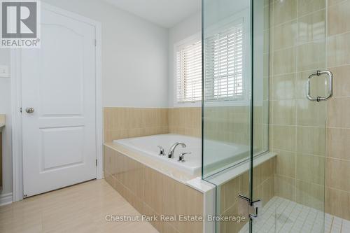 24 Dey Drive, Collingwood, ON - Indoor Photo Showing Bathroom