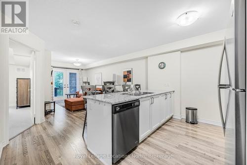 104 - 4 Anchorage Crescent, Collingwood, ON - Indoor Photo Showing Kitchen With Stainless Steel Kitchen With Double Sink