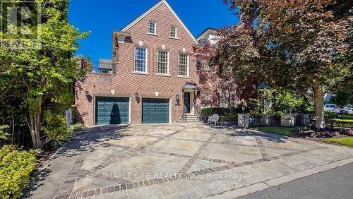 11 Dewbourne Avenue, Toronto, ON - Outdoor