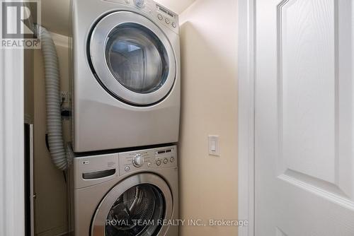 60 White Beach Crescent, Vaughan, ON - Indoor Photo Showing Laundry Room