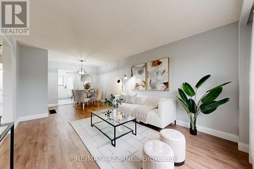 7 Groves Lane, Ajax (South East), ON - Indoor Photo Showing Living Room