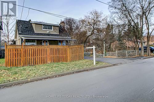 1331 St. James Avenue, Mississauga, ON 