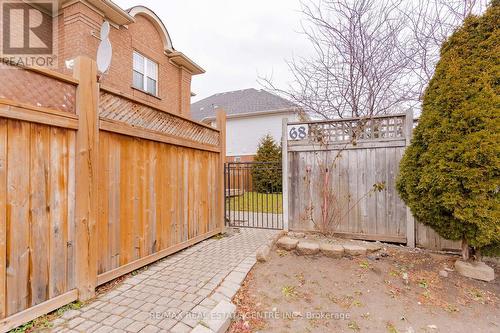 68 Dandelion Road, Brampton, ON - Outdoor