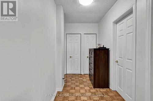 702 - 293 Mohawk Road E, Hamilton, ON - Indoor Photo Showing Other Room