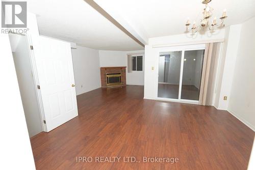 28 - 38 Elora Drive, Hamilton, ON - Indoor Photo Showing Other Room