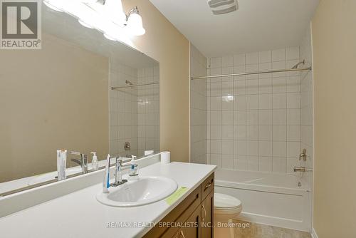 Upper - 54 Dyer Crescent, Bracebridge, ON - Indoor Photo Showing Bathroom