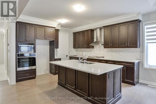 Upper - 54 Dyer Crescent, Bracebridge, ON - Indoor Photo Showing Kitchen