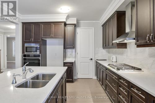 Upper - 54 Dyer Crescent, Bracebridge, ON - Indoor Photo Showing Kitchen With Double Sink With Upgraded Kitchen