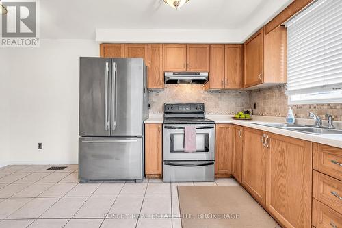 11 Cheever Street, Hamilton (Landsdale), ON - Indoor Photo Showing Kitchen With Double Sink