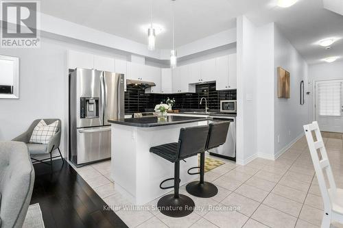 4 - 47 Madonna Drive, Hamilton (Carpenter), ON - Indoor Photo Showing Kitchen With Stainless Steel Kitchen With Upgraded Kitchen