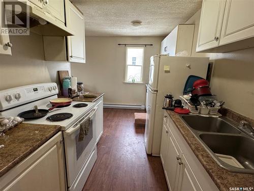 18 511 Studer Street, La Ronge, SK - Indoor Photo Showing Kitchen With Double Sink