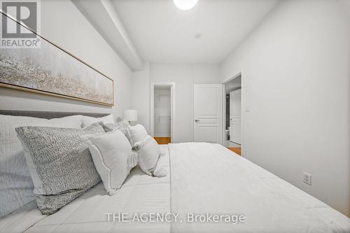 Lph04 - 1 Avondale Avenue, Toronto, ON - Indoor Photo Showing Bedroom