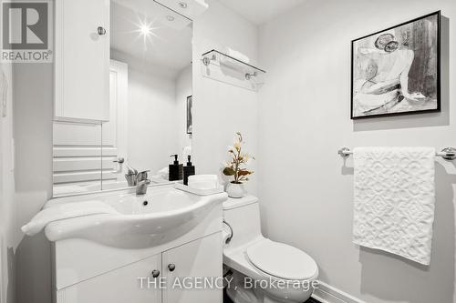 Lph04 - 1 Avondale Avenue, Toronto, ON - Indoor Photo Showing Bathroom