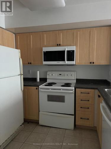 2308 - 30 Harrison Garden Boulevard, Toronto, ON - Indoor Photo Showing Kitchen